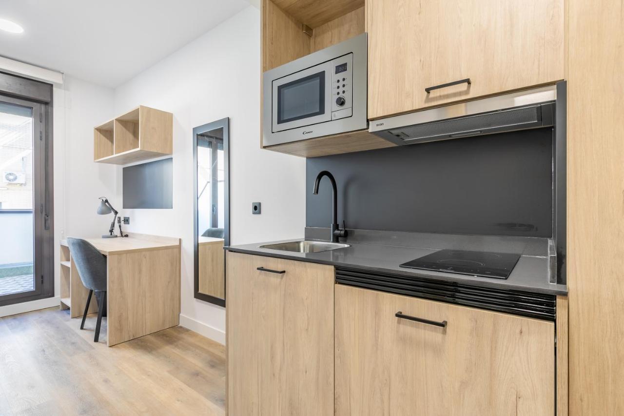 Micampus Xaudaro Student Residence Мадрид Экстерьер фото